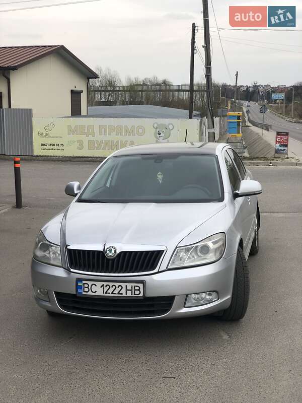 Лифтбек Skoda Octavia 2011 в Львове