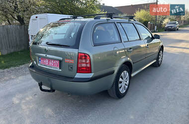 Універсал Skoda Octavia 2001 в 