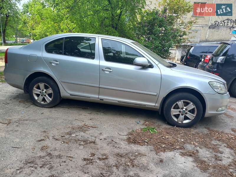 Skoda Octavia 2012 Skoda Octavia 2012