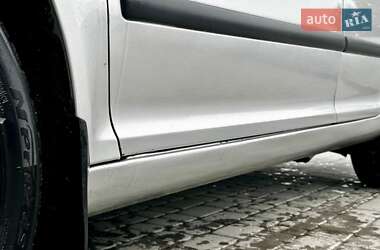 Лифтбек Skoda Octavia 2004 в 