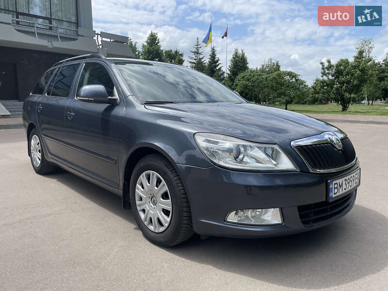Универсал Skoda Octavia 2010 в 