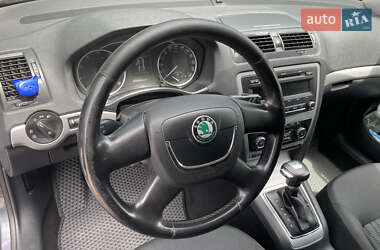 Универсал Skoda Octavia 2010 в 