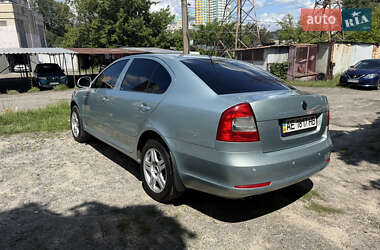 Лифтбек Skoda Octavia 2010 в 