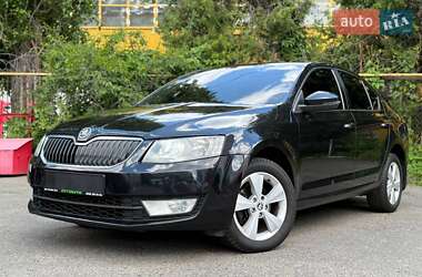 Лифтбек Skoda Octavia 2014 в Одессе