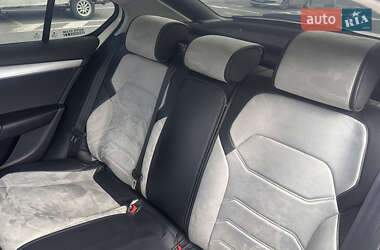 Лифтбек Skoda Octavia 2014 в 
