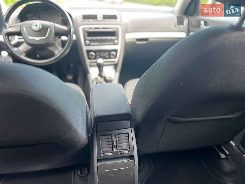 Универсал Skoda Octavia 2010 в Киеве