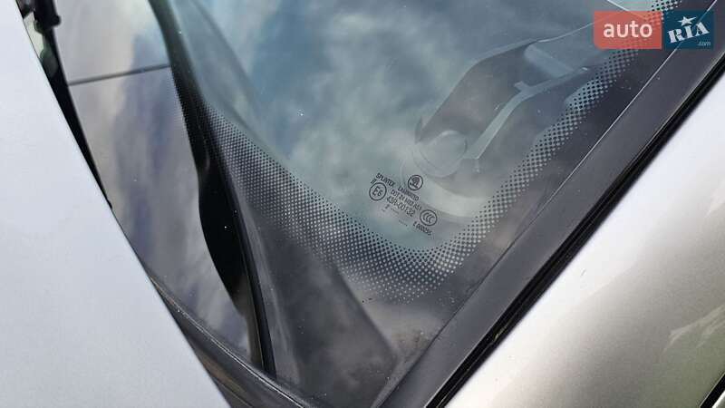 Лифтбек Skoda Octavia 2004 в Полтаве