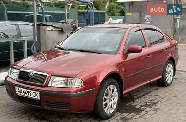 Лифтбек Skoda Octavia 2008 в Киеве
