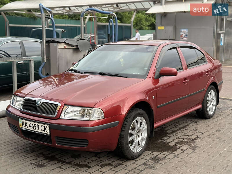 Лифтбек Skoda Octavia 2008 в 