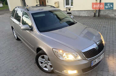 Универсал Skoda Octavia 2013 в Львове