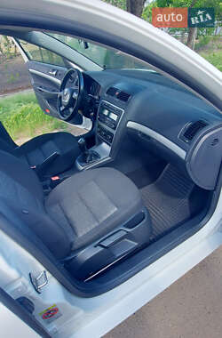 Универсал Skoda Octavia 2012 в 