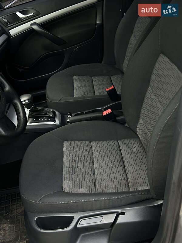 Ліфтбек Skoda Octavia 2012 в Прилуках