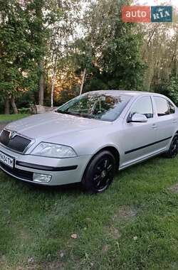 Лифтбек Skoda Octavia 2004 в Золочеве
