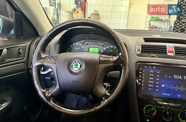 Лифтбек Skoda Octavia 2008 в 