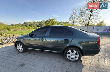 Ліфтбек Skoda Octavia 2006 в 