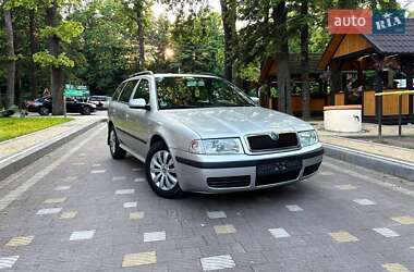 Универсал Skoda Octavia 2003 в Дрогобыче