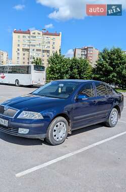 Лифтбек Skoda Octavia 2008 в Ивано-Франковске