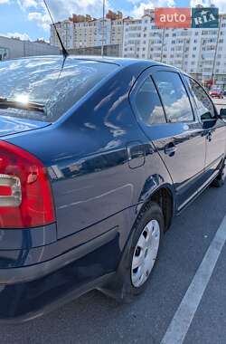 Лифтбек Skoda Octavia 2008 в 