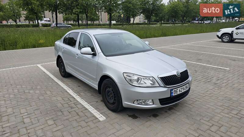 Лифтбек Skoda Octavia 2011 в Николаеве