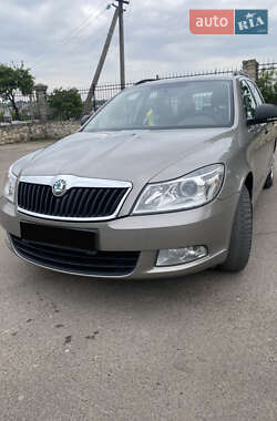 Универсал Skoda Octavia 2013 в 