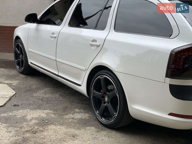 Універсал Skoda Octavia 2009 в Івано-Франківську
