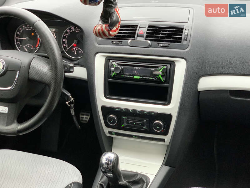 Універсал Skoda Octavia 2009 в Івано-Франківську
