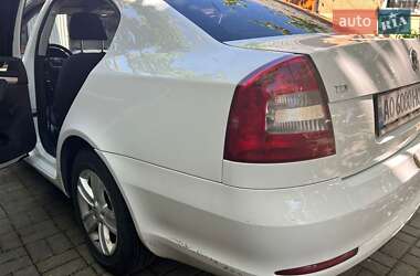 Лифтбек Skoda Octavia 2010 в 