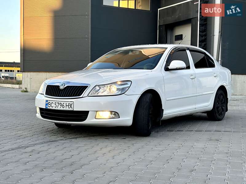 Лифтбек Skoda Octavia 2011 в Львове