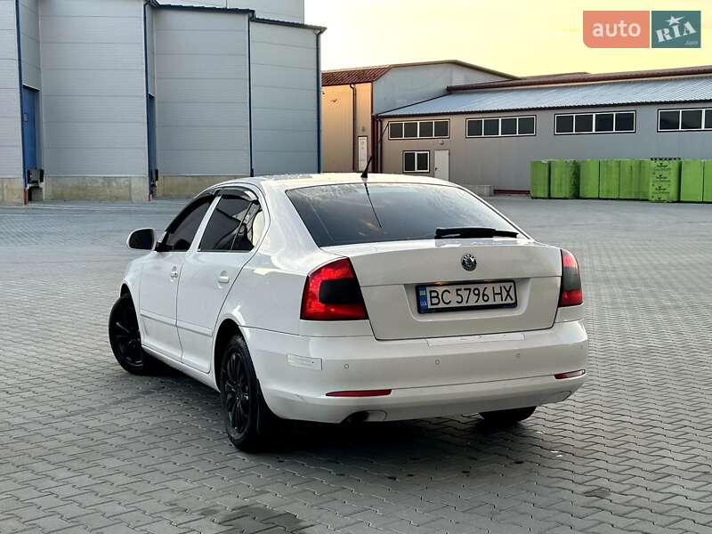 Лифтбек Skoda Octavia 2011 в Львове
