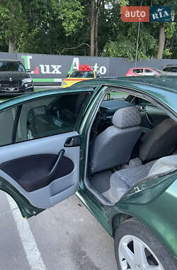 Лифтбек Skoda Octavia 1998 в 