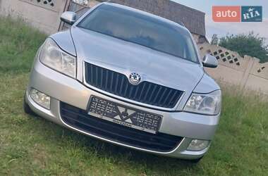 Универсал Skoda Octavia 2010 в 
