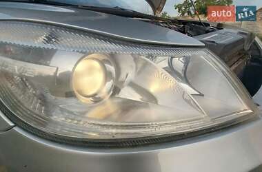 Универсал Skoda Octavia 2010 в 