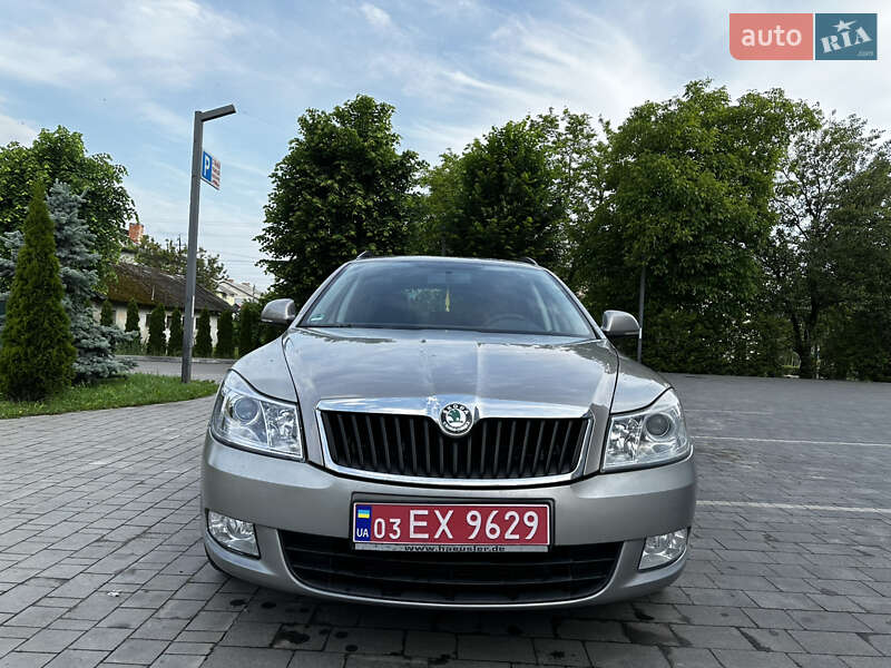 Универсал Skoda Octavia 2011 в Нововолынске