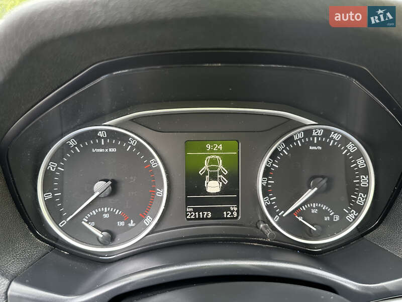 Универсал Skoda Octavia 2011 в Нововолынске