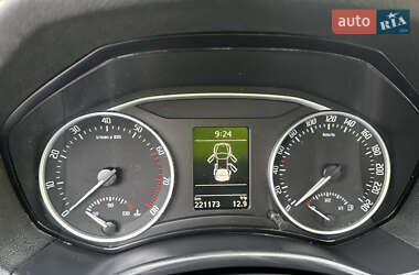 Универсал Skoda Octavia 2011 в 