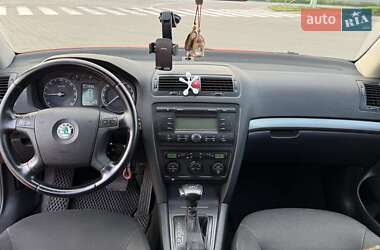 Ліфтбек Skoda Octavia 2008 в 