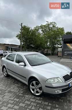 Лифтбек Skoda Octavia 2006 в Софиевке