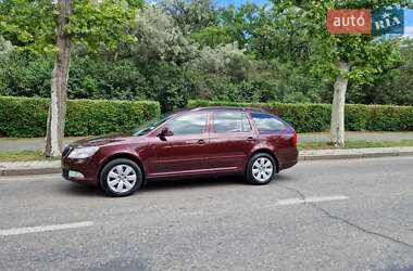 Универсал Skoda Octavia 2011 в 