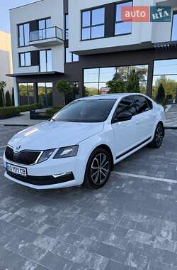 Ліфтбек Skoda Octavia 2017 в 