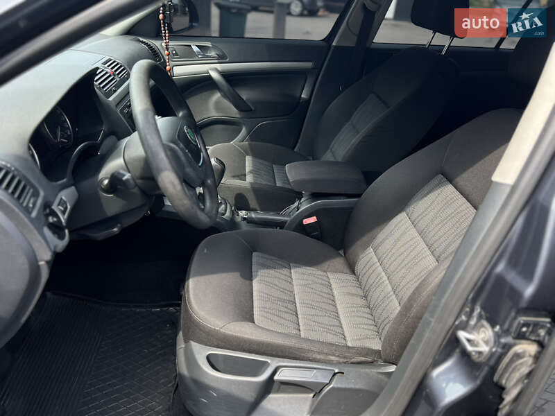 Ліфтбек Skoda Octavia 2011 в Шептицькому