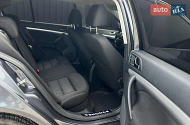 Лифтбек Skoda Octavia 2011 в 