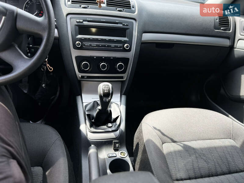 Ліфтбек Skoda Octavia 2011 в Шептицькому