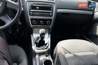 Лифтбек Skoda Octavia 2011 в 