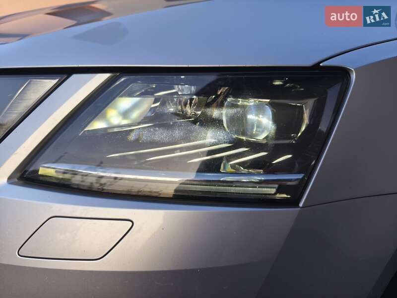 Універсал Skoda Octavia 2017 в Звягелі