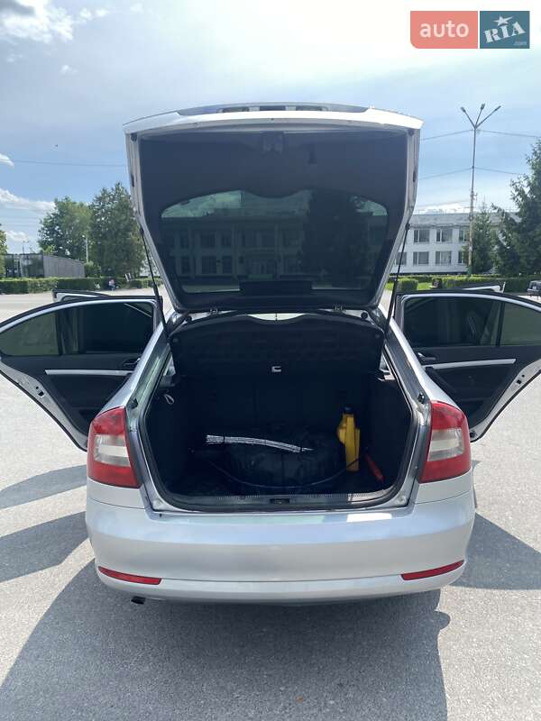 Лифтбек Skoda Octavia 2011 в Мирополе