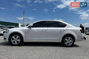 Лифтбек Skoda Octavia 2017 в 