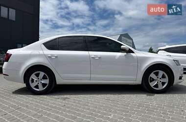 Лифтбек Skoda Octavia 2017 в 