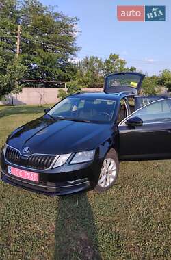 Универсал Skoda Octavia 2019 в Запорожье