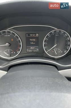 Універсал Skoda Octavia 2012 в 