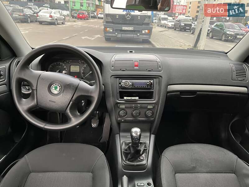Ліфтбек Skoda Octavia 2006 в Києві
